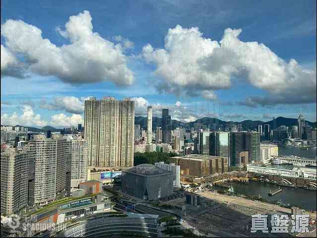 West Kowloon - The Waterfront Phase 1 Block 2 02