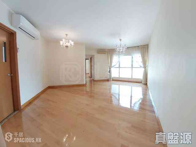 West Kowloon - The Waterfront Phase 1 Block 2 03