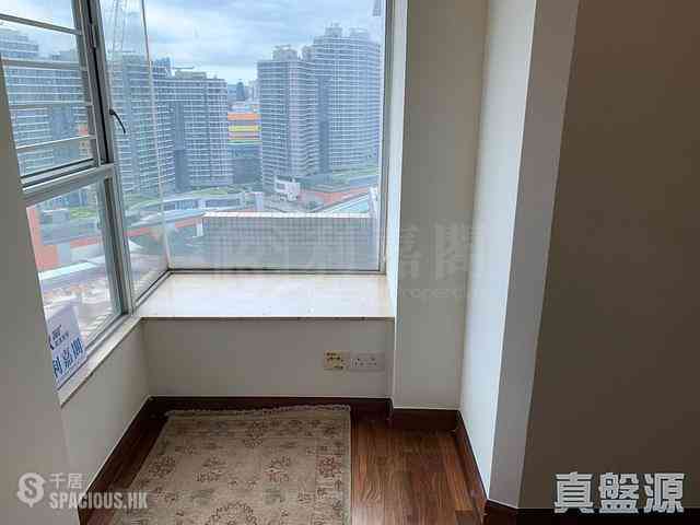 West Kowloon - The Waterfront Phase 2 Block 6 13