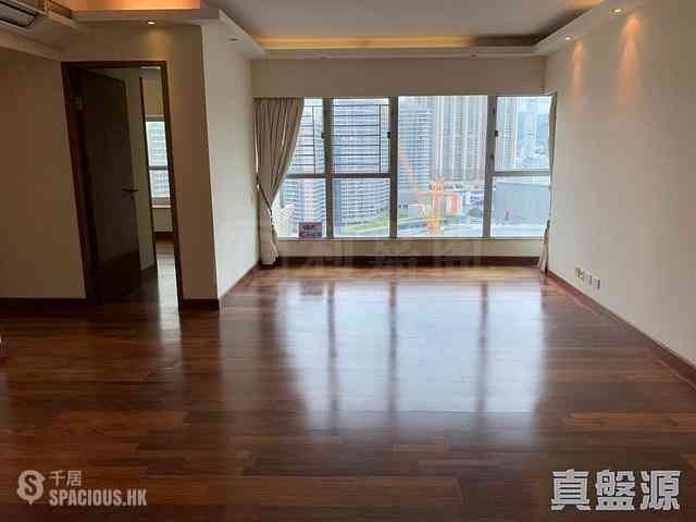 West Kowloon - The Waterfront Phase 2 Block 6 03