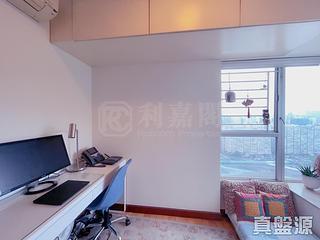 West Kowloon - The Waterfront Phase 2 Block 6 12
