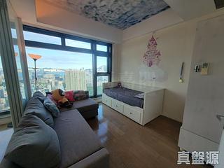 West Kowloon - The Arch Star Tower (Block 2) 17