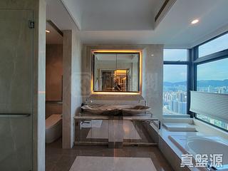 West Kowloon - The Arch Star Tower (Block 2) 20