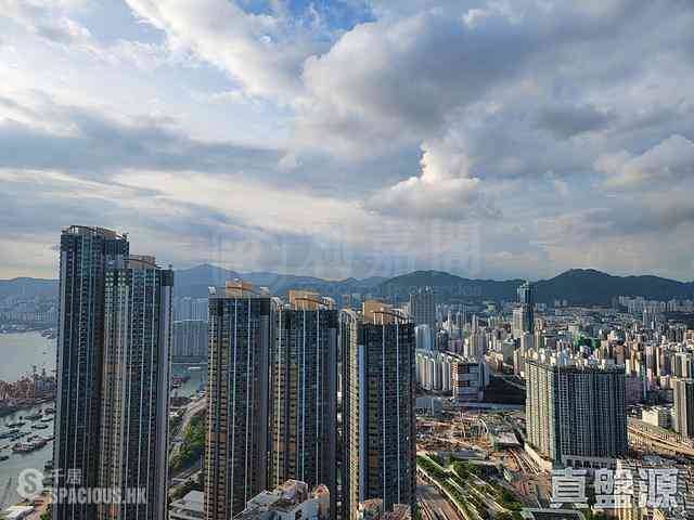 West Kowloon - The Arch Star Tower (Block 2) 22