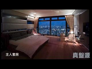 West Kowloon - The Arch Star Tower (Block 2) 15