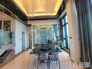 West Kowloon - The Arch Star Tower (Block 2) 03