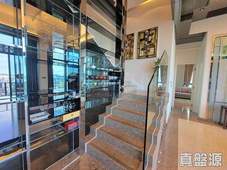 West Kowloon - The Arch Star Tower (Block 2) 05