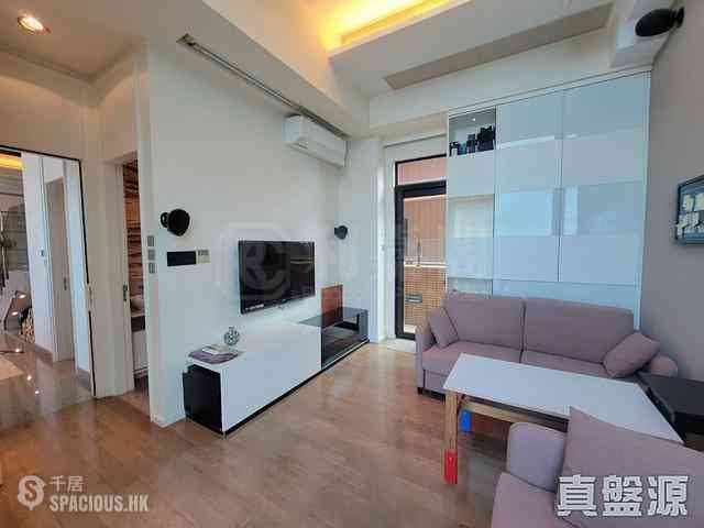 West Kowloon - The Arch Star Tower (Block 2) 06