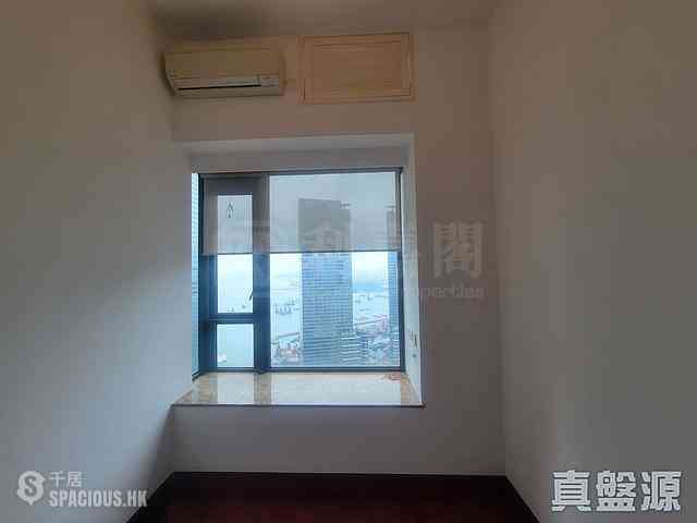 West Kowloon - The Arch Moon Tower (Block 2A) 12