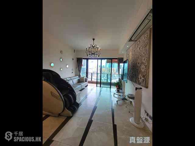 West Kowloon - The Arch Moon Tower (Block 2A) 08