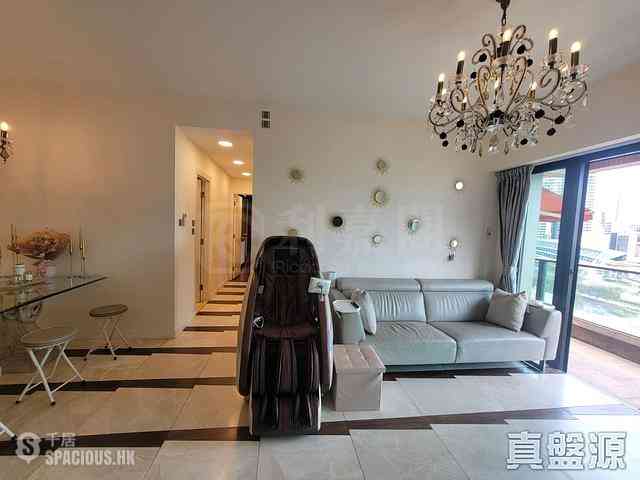 West Kowloon - The Arch Moon Tower (Block 2A) 05