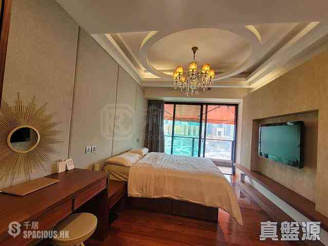 West Kowloon - The Arch Moon Tower (Block 2A) 13