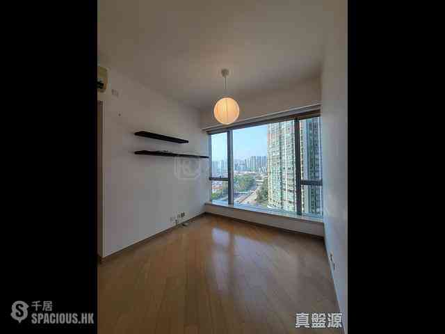 West Kowloon - The Cullinan (Tower 21 Zone 5 Star Sky) 05