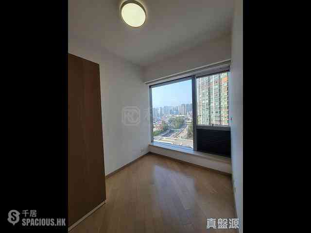 West Kowloon - The Cullinan (Tower 21 Zone 5 Star Sky) 10