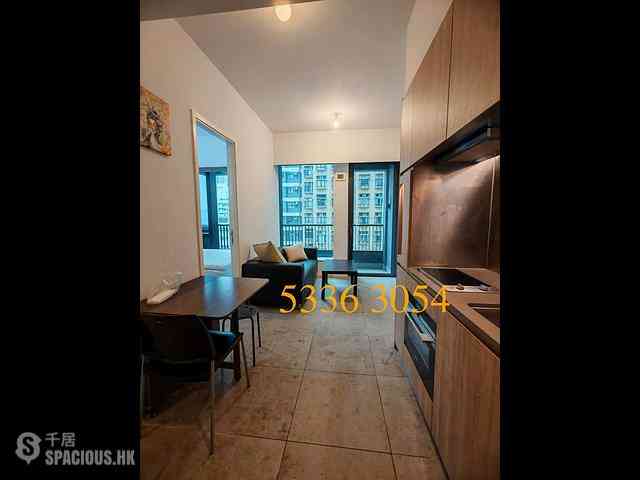 Sai Ying Pun - Bohemian House 01