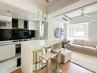 Sheung Wan - Wing Yu Building 08