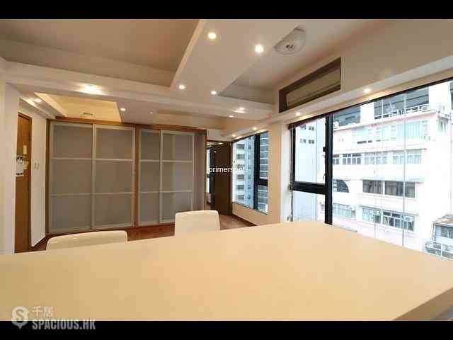 Wan Chai - Ming Yan Mansion 06