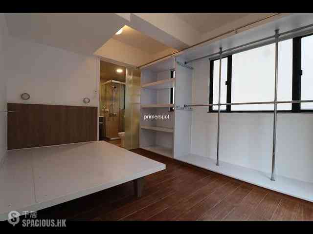 Wan Chai - Ming Yan Mansion 10