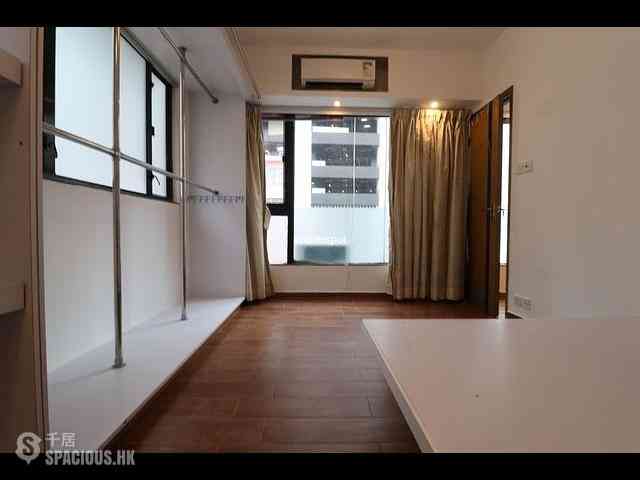 Wan Chai - Ming Yan Mansion 12