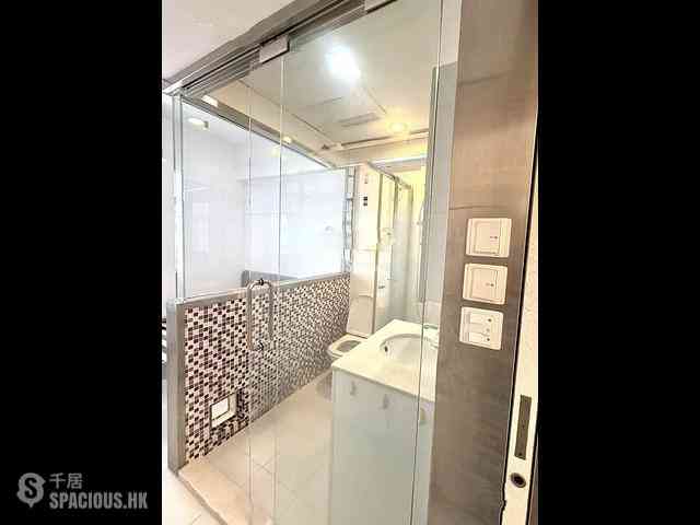 Causeway Bay - Pearl City Mansion Block A 05