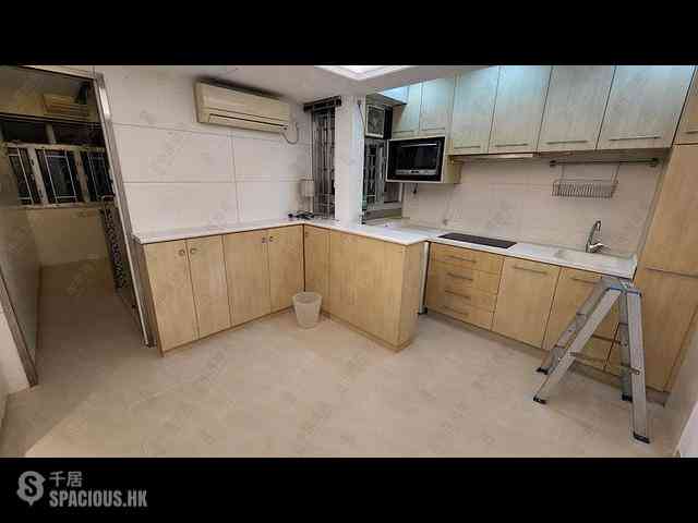 Causeway Bay - Pearl City Mansion Block A 11