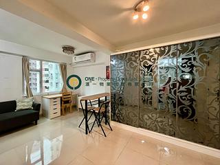 Sai Ying Pun - Fung Yu Building 04