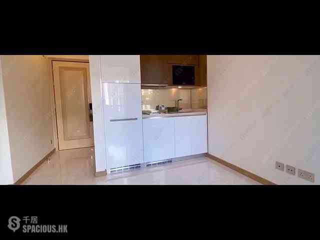 Sai Ying Pun - 63, Pokfulam Amber House (Tower 1) 02