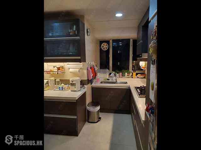 Mid Levels Central - Tregunter Tower 3 11