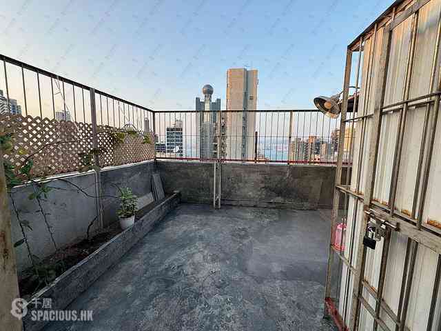 Sai Ying Pun - True Light Building 05