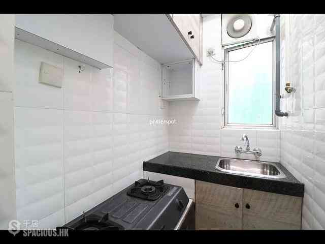 Wan Chai - Mountain View Mansion 03