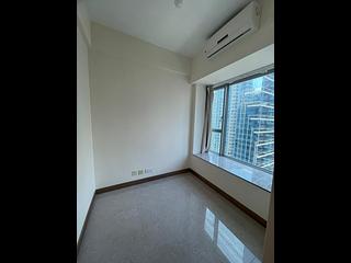 Causeway Bay - Diva 04