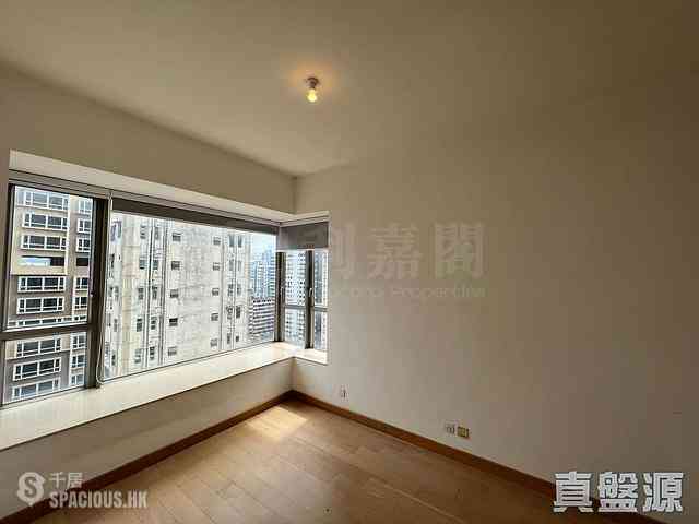 Sai Ying Pun - Island Crest Block 1 03