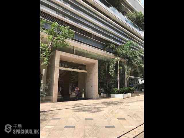 Sai Ying Pun - Island Crest Block 1 01
