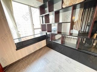 Sai Ying Pun - Island Crest Block 1 06