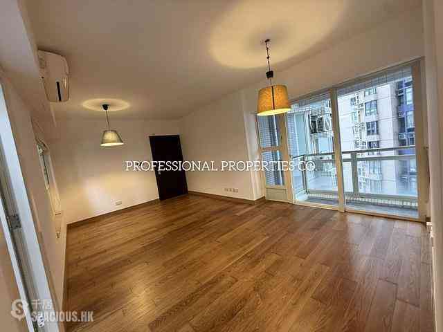 Soho - Centrestage Block 2 01