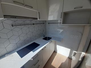 Mid Levels West - Wilton Place 03