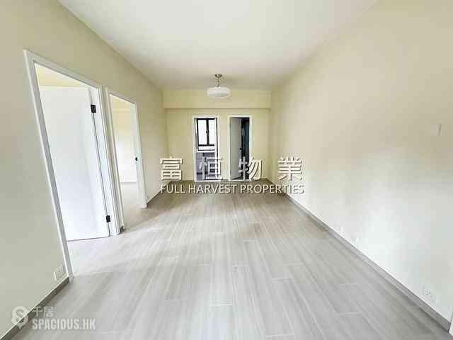 Happy Valley - Paramount Mansion 03