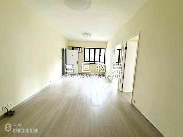 Happy Valley - Paramount Mansion 02