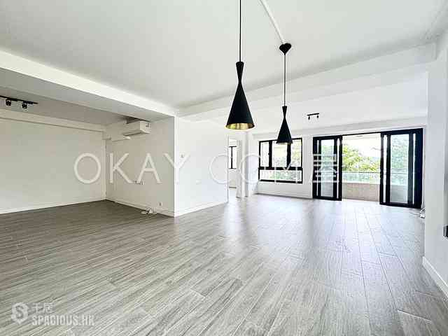 Stanley - Beach Pointe 01