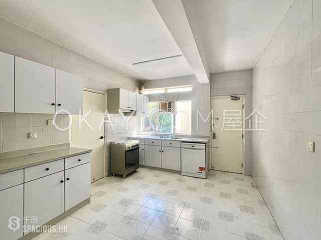 Deep Water Bay - Deepdene 12