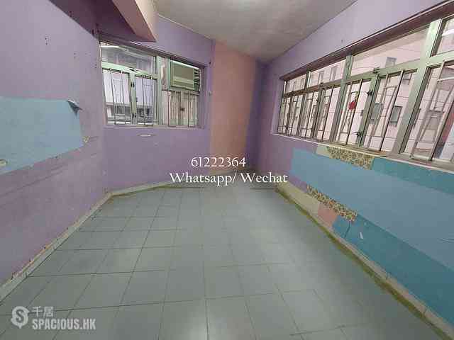 Sheung Wan - 14, Hillier Street 03