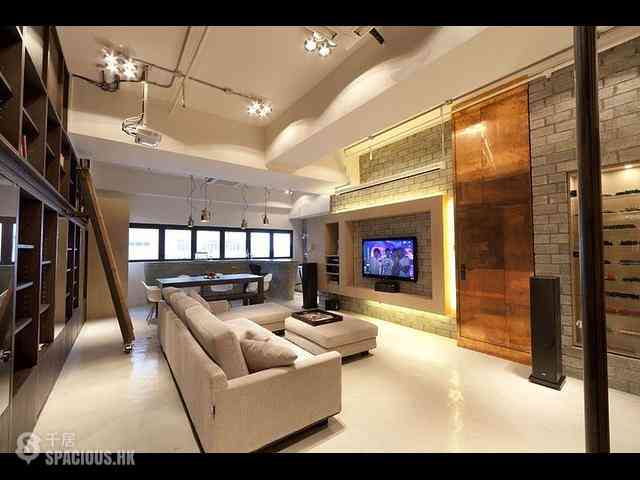 Kwai Chung - WAH TAT INDUSTRIAL CENTRE 03