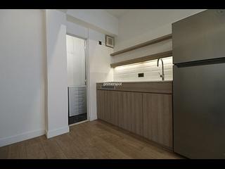 Central - 28-32, Gough Street 03