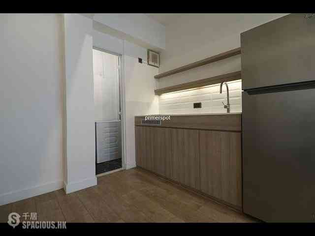 Central - 28-32, Gough Street 03