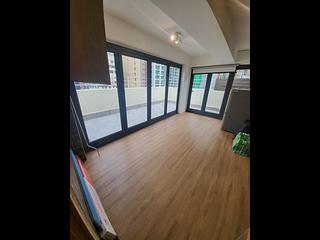 Central - 77-81, Hollywood Road 04