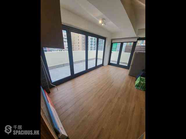 Central - 77-81, Hollywood Road 04