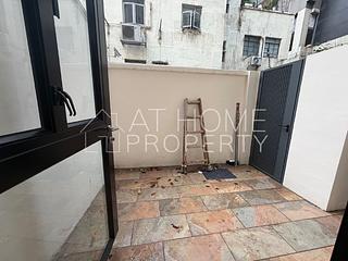 Soho - 29-31, Bridges Street 02