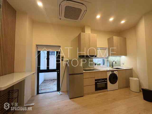 Soho - 29-31, Bridges Street 06