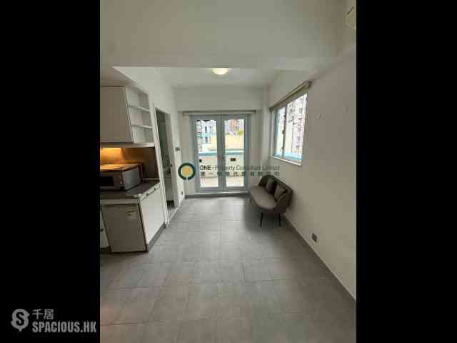 Soho - 68-70A, Hollywood Road 02