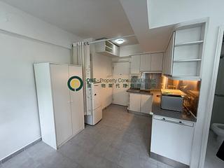 Soho - 68-70A, Hollywood Road 04